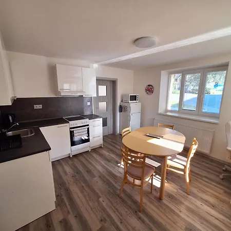 Apartment Rd Bystré